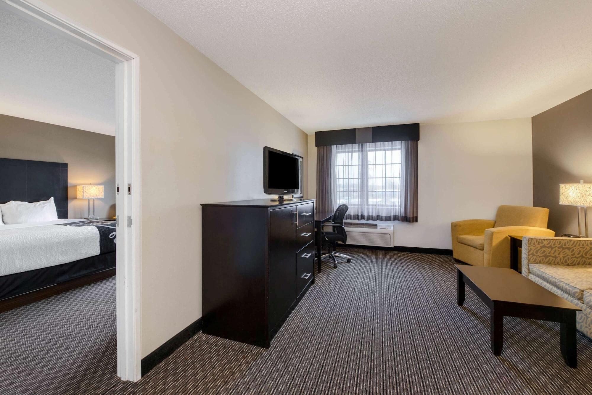 La Quinta By Wyndham Cleveland Macedonia Hotel Bagian luar foto