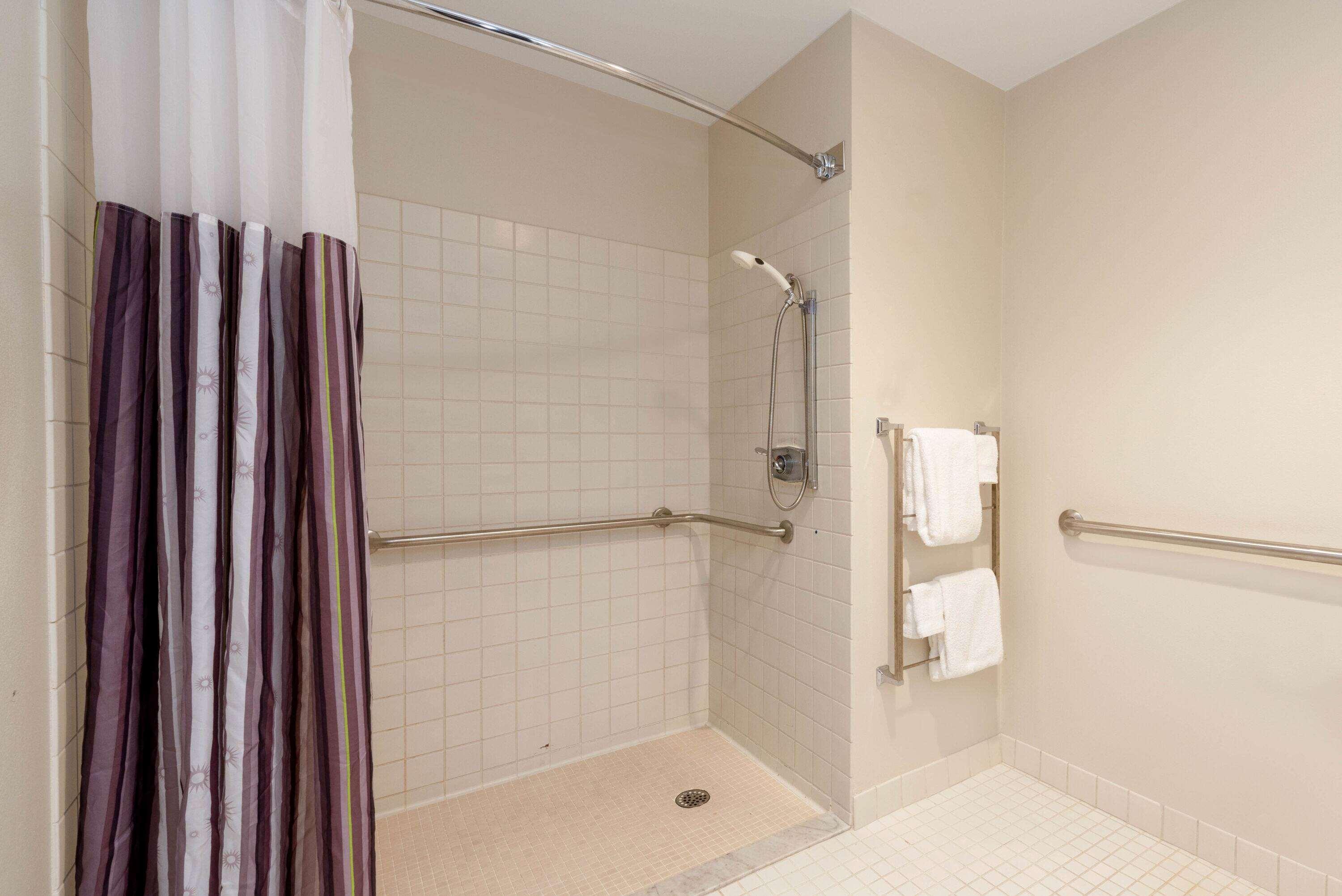 La Quinta By Wyndham Cleveland Macedonia Hotel Bagian luar foto
