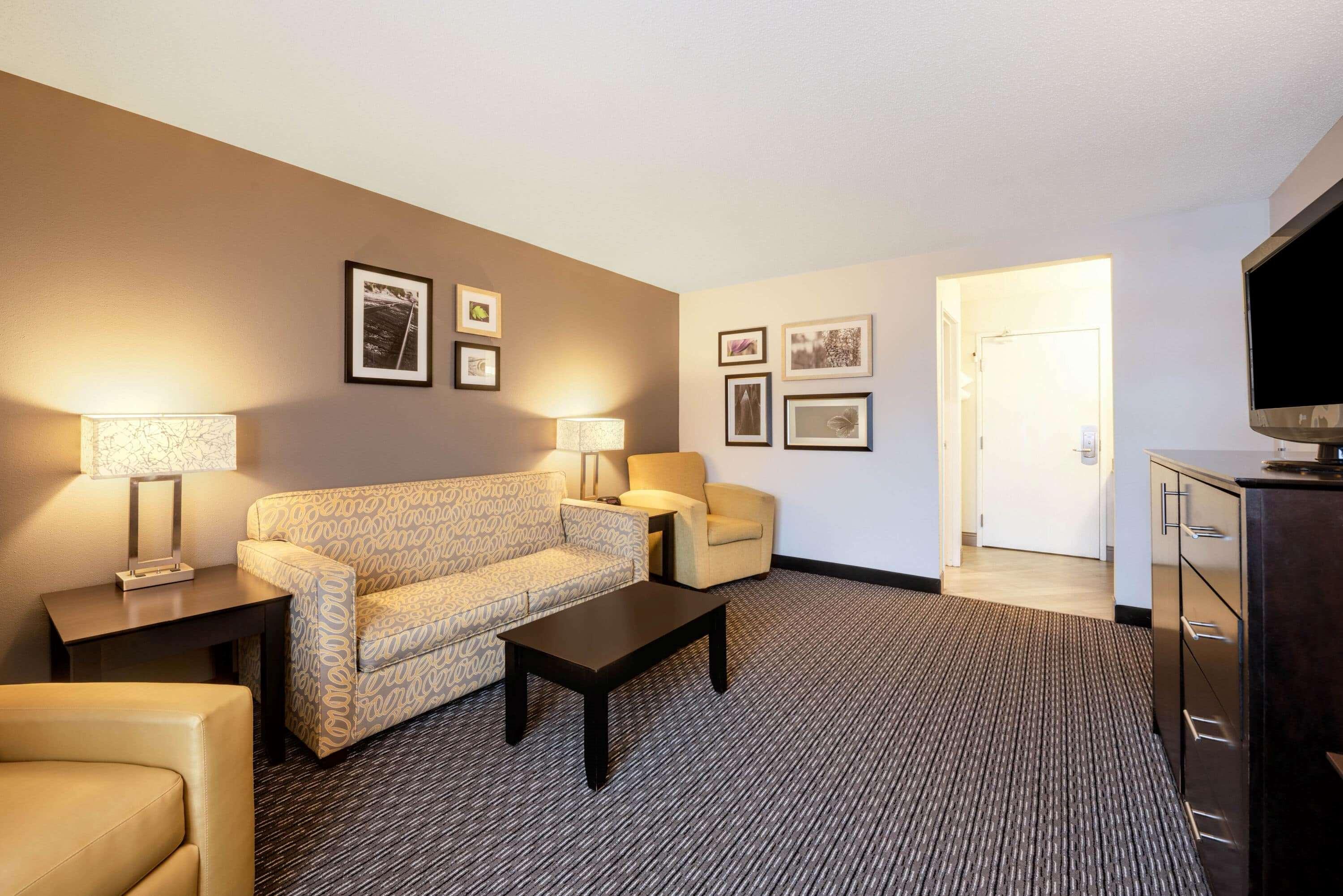 La Quinta By Wyndham Cleveland Macedonia Hotel Bagian luar foto