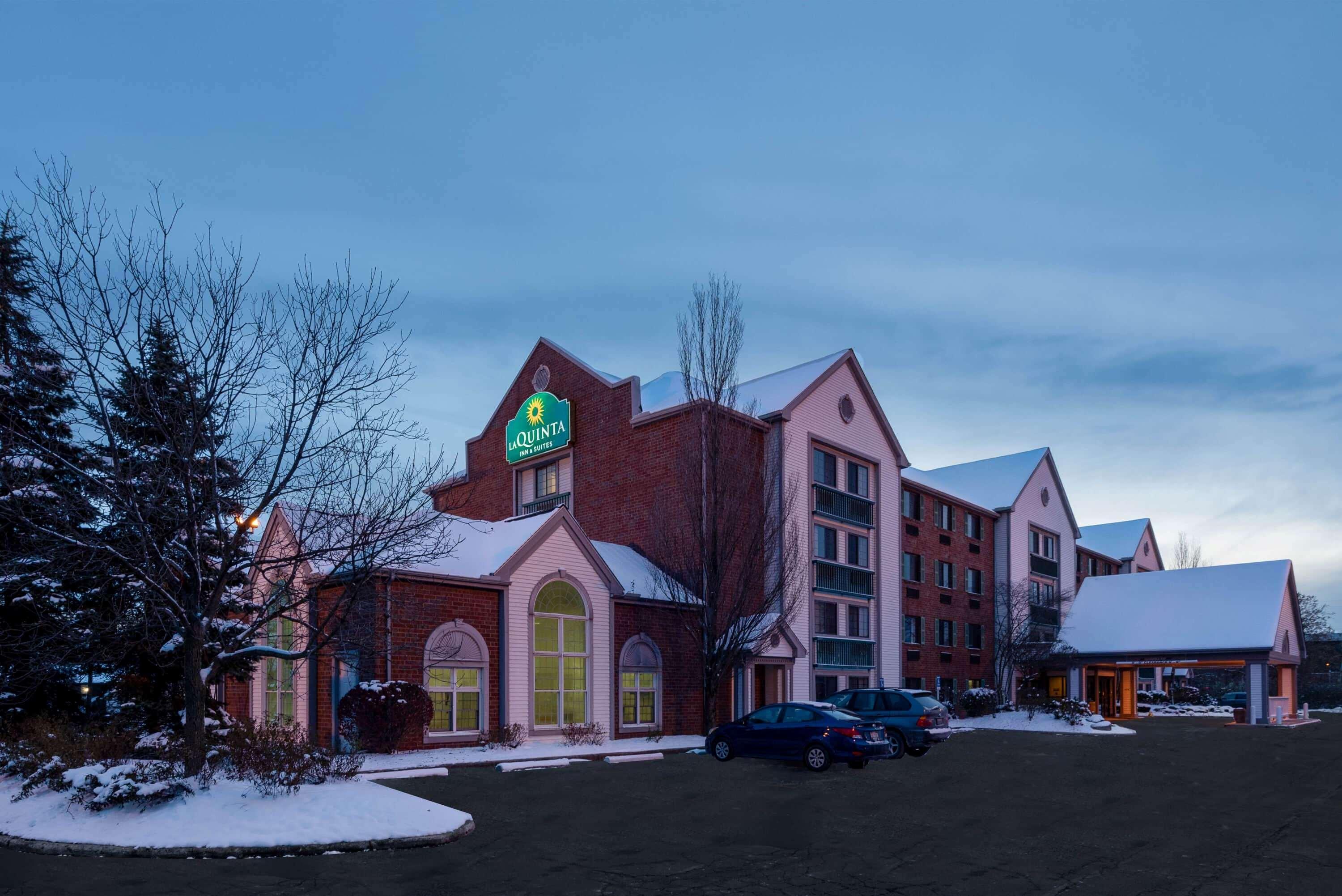 La Quinta By Wyndham Cleveland Macedonia Hotel Bagian luar foto