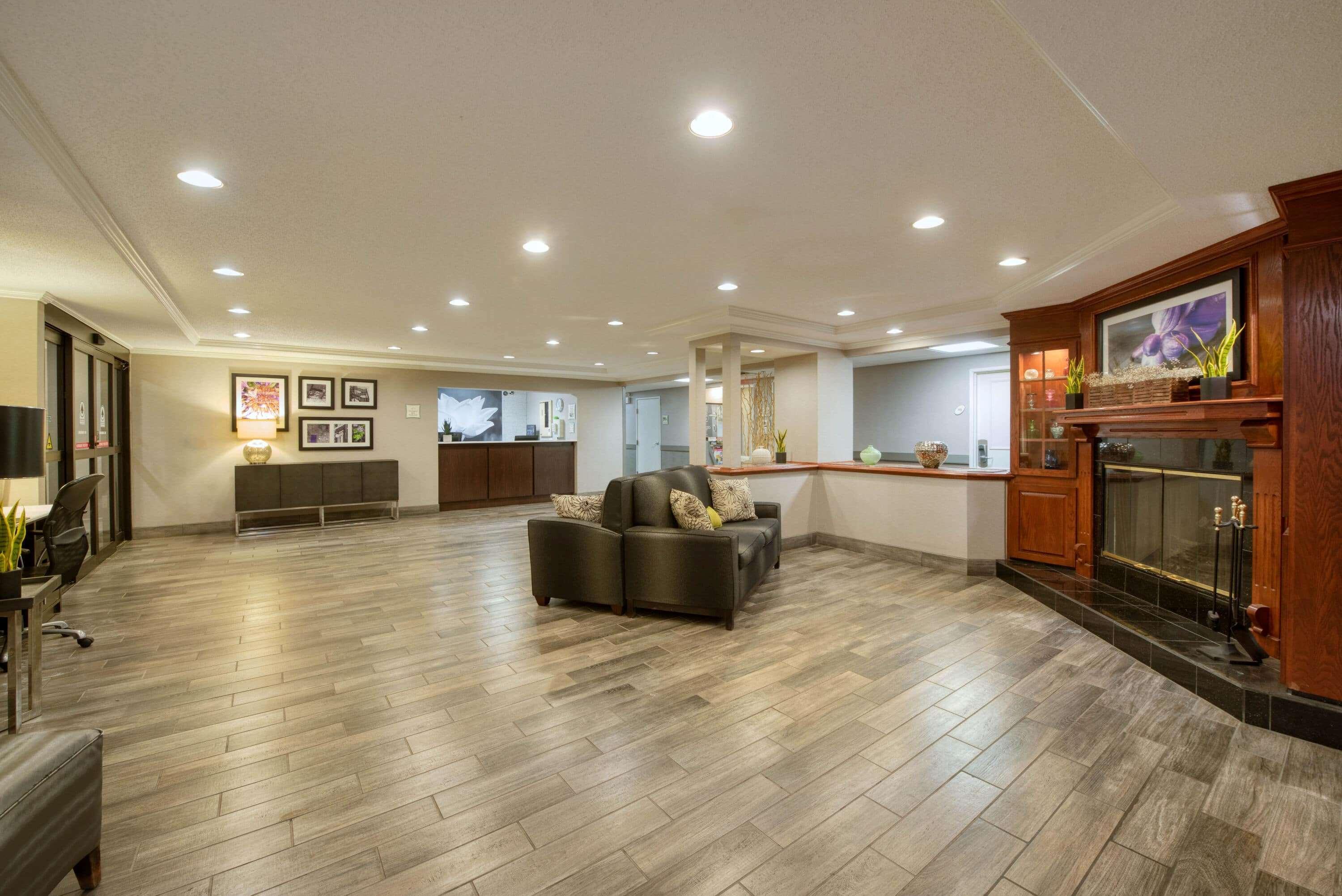 La Quinta By Wyndham Cleveland Macedonia Hotel Bagian luar foto