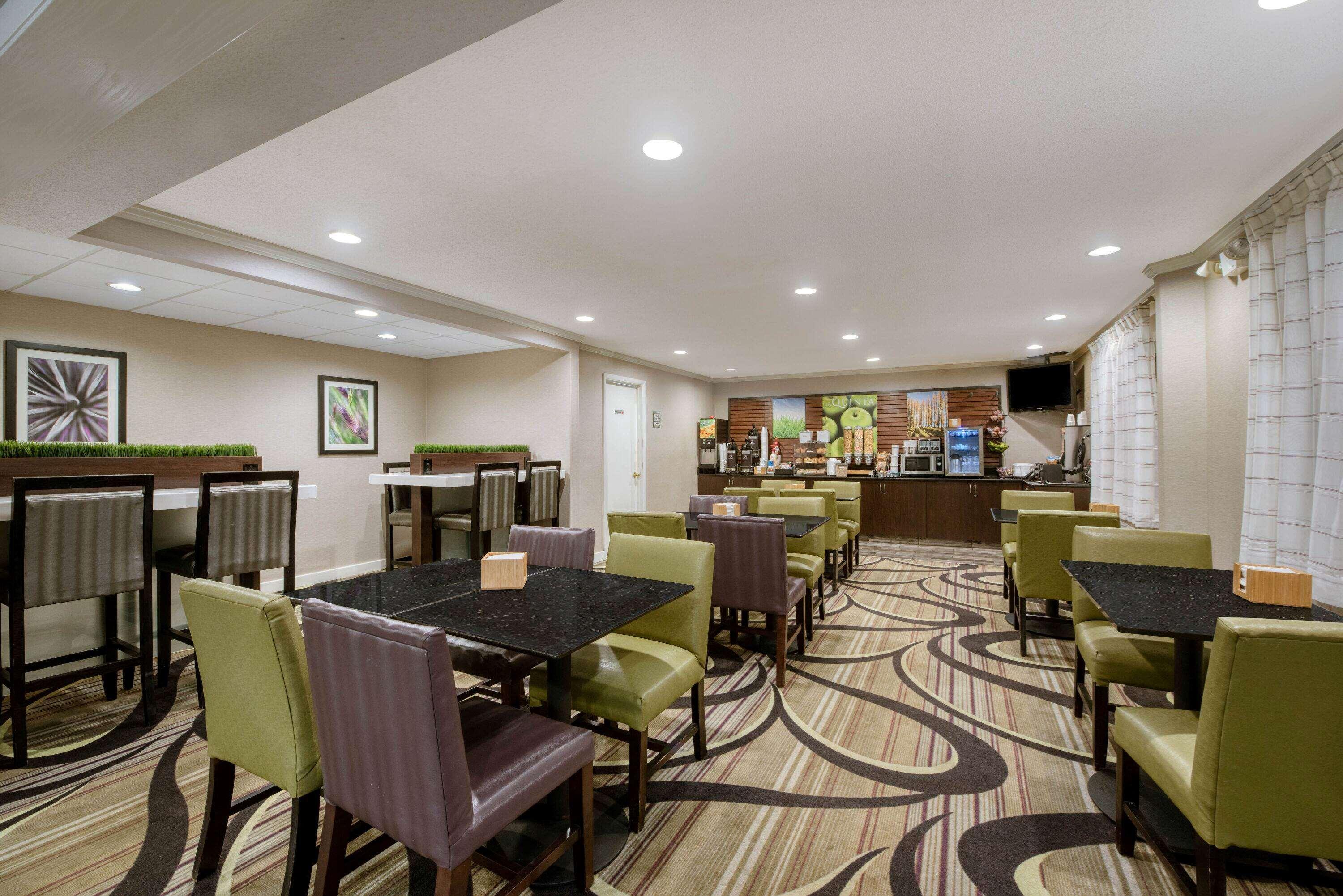 La Quinta By Wyndham Cleveland Macedonia Hotel Bagian luar foto