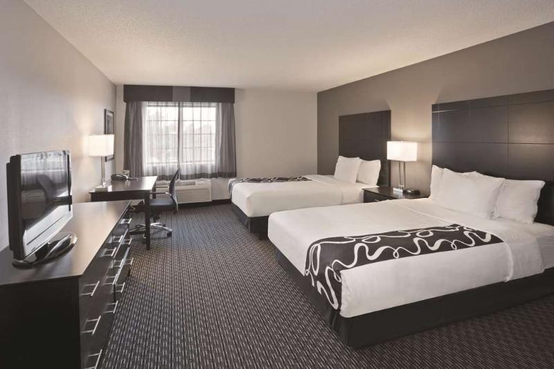 La Quinta By Wyndham Cleveland Macedonia Hotel Bagian luar foto